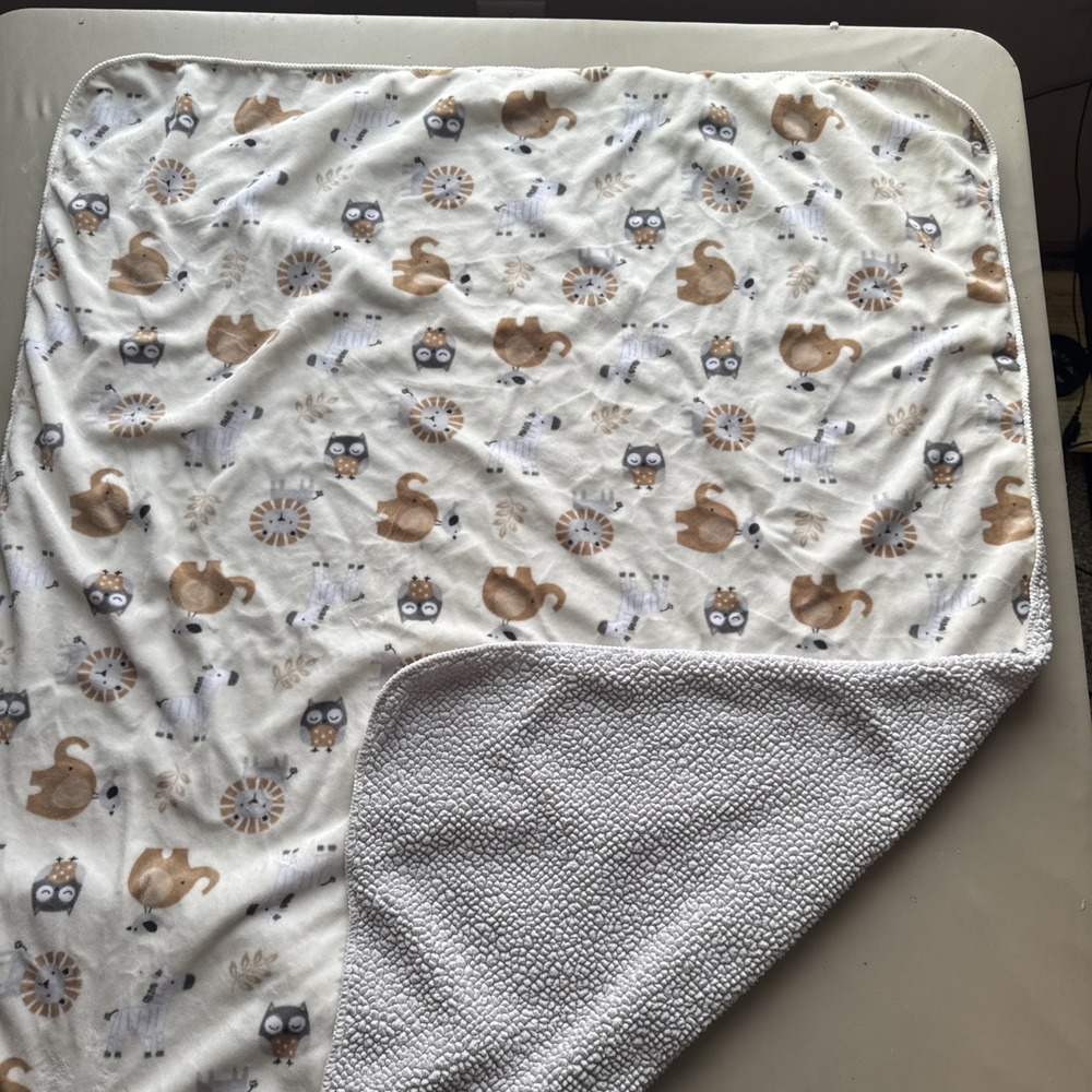 Just Born Cream Gray Beige Owl Lion Elephant Zebra Sherpa Baby Blanket Neutral